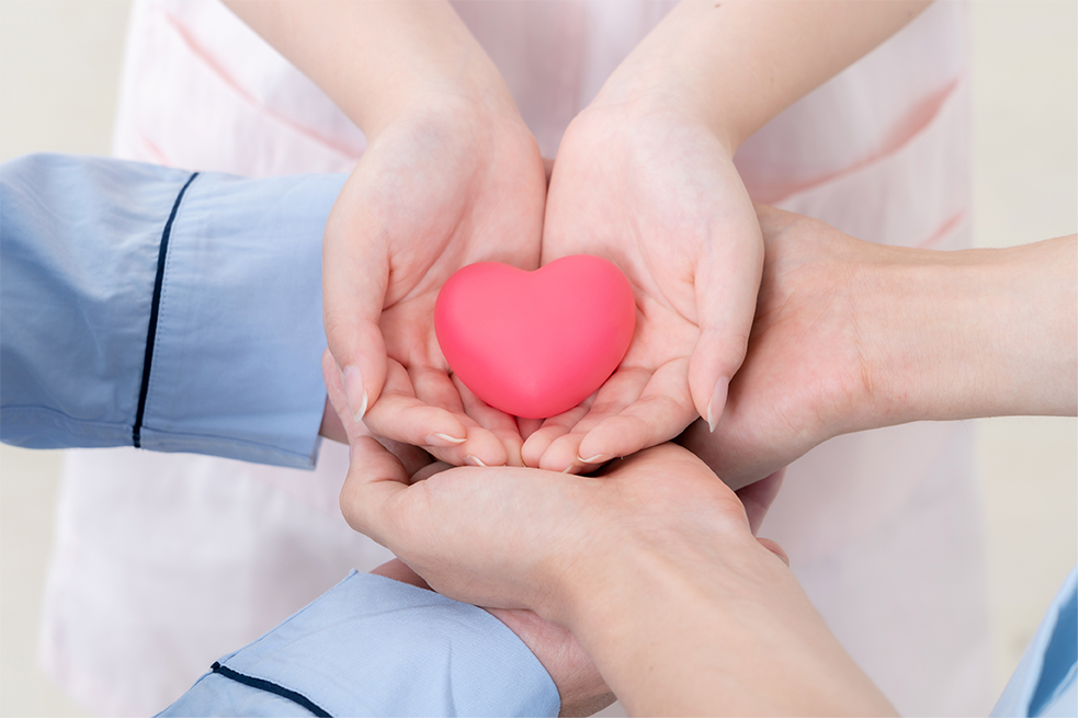 Cuidados diários e assistência humanizada para idosos